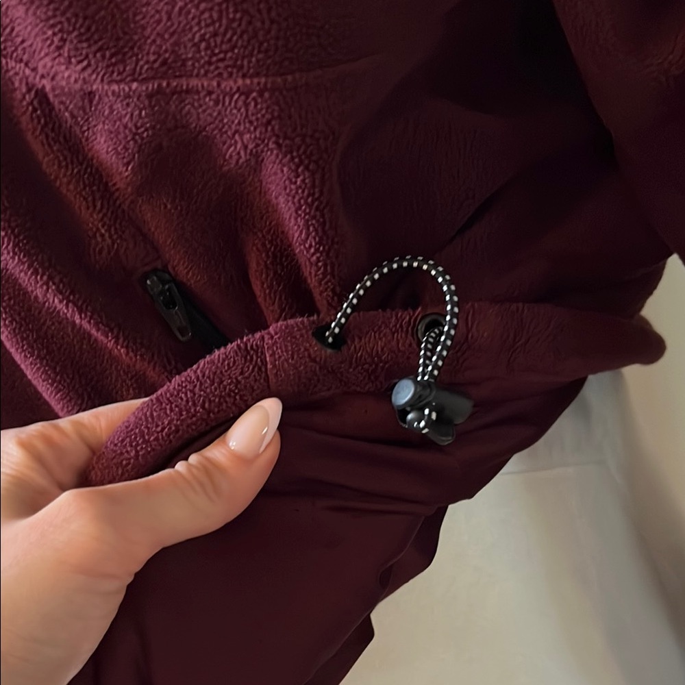 Adidas | Women’s Size Burgundy XS Fleece Pullover - Picture 8 of 9